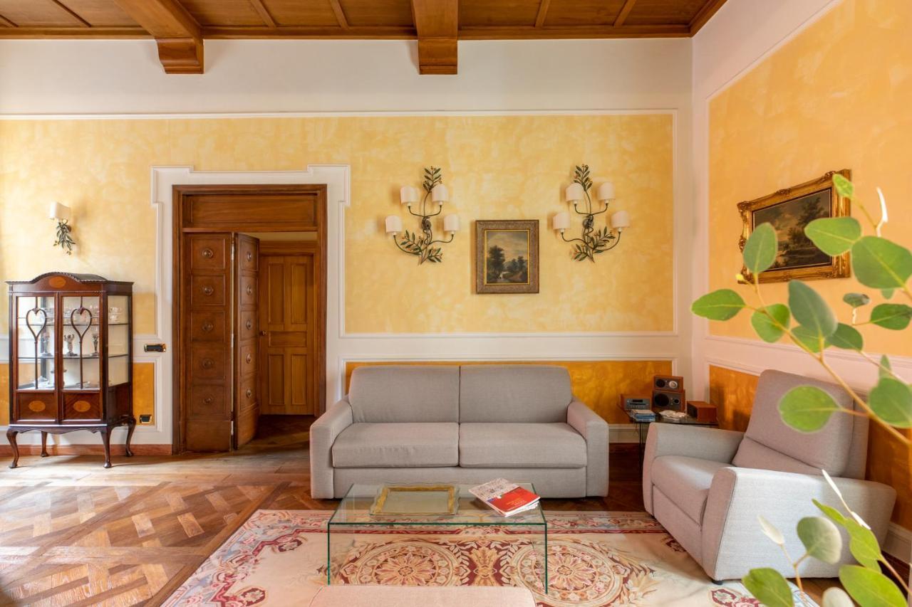 Iflat Elegant And Luxury Apartment Near Pantheon Rome Bagian luar foto