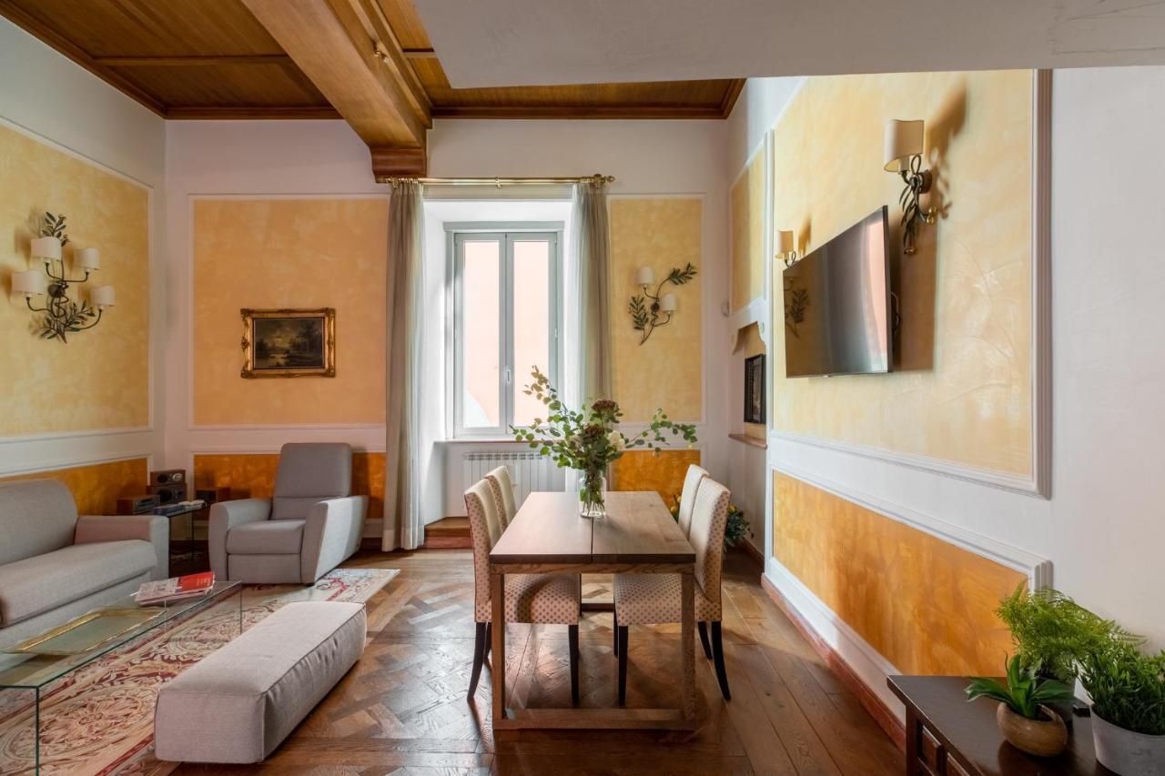 Iflat Elegant And Luxury Apartment Near Pantheon Rome Bagian luar foto