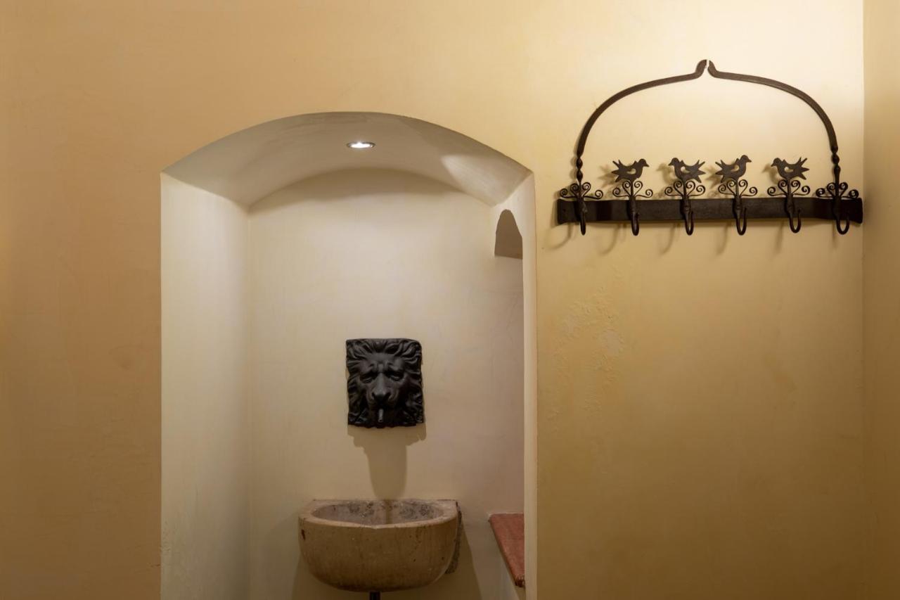 Iflat Elegant And Luxury Apartment Near Pantheon Rome Bagian luar foto